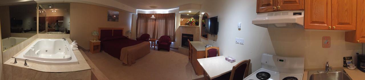 ווייטקורט New Imperial Suites מראה חיצוני תמונה
