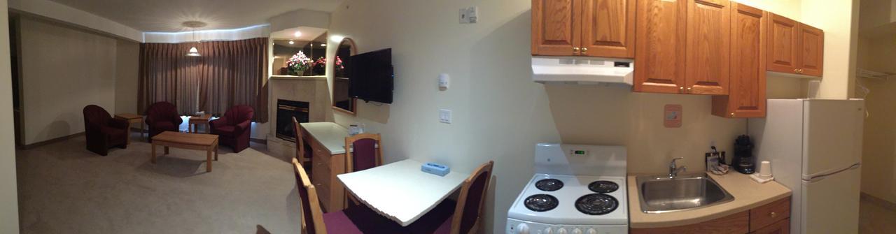 ווייטקורט New Imperial Suites מראה חיצוני תמונה