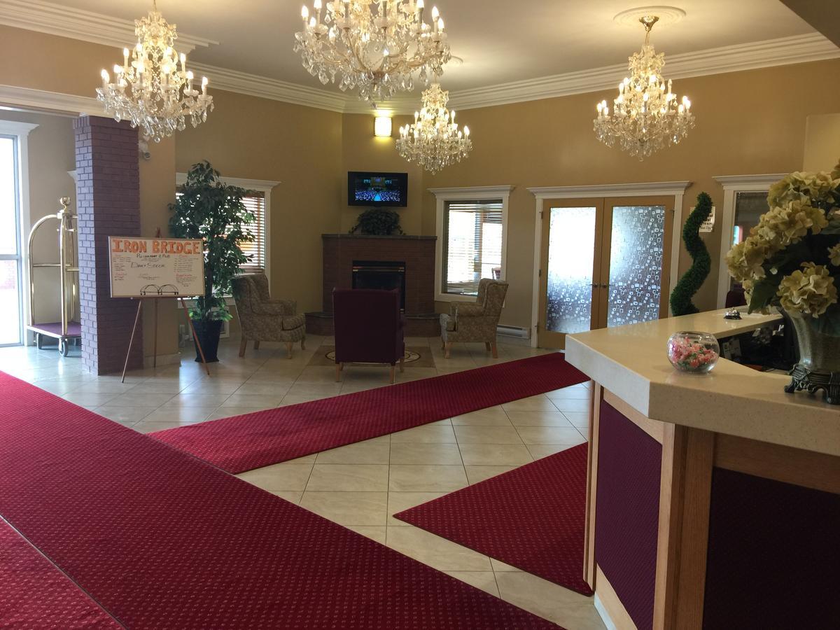 ווייטקורט New Imperial Suites מראה חיצוני תמונה